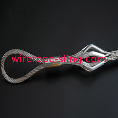 単一の目の二重繊維編むワイヤー ロープの吊り鎖ケーブルのソックス前方にトラック網のグリップ